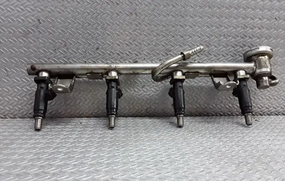 Fuel injectors set