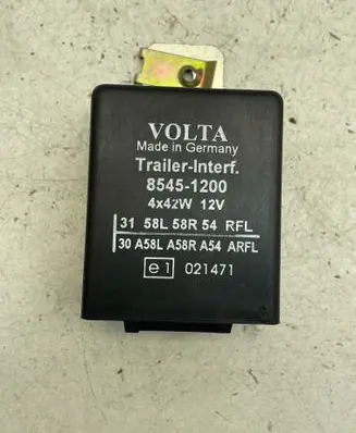 Ford Mondeo Mk III Tow bar trailer control unit/module 85451200 3158L58R54 30A58LA58RA54