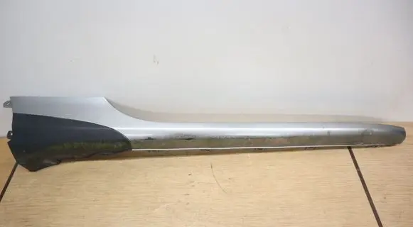 Honda Insight Sill