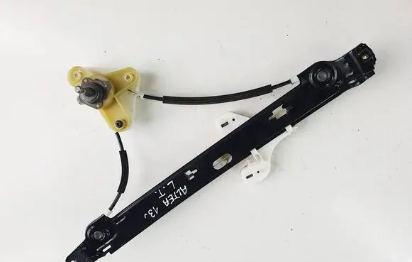 Seat Altea Rear door manual window regulator 