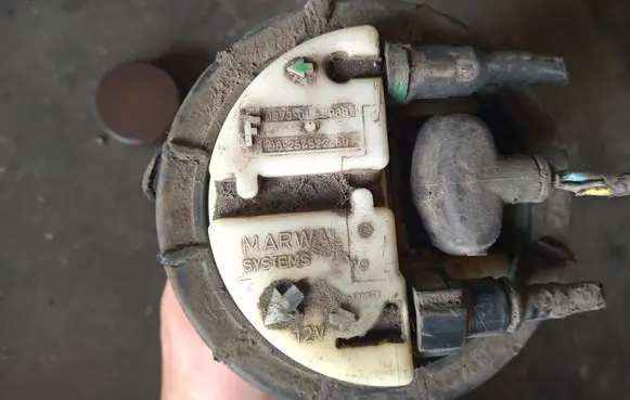 Peugeot 306 In-tank fuel pump 9625452280 3973-013-9900
