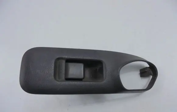 Nissan Primera Electric window control switch