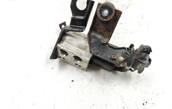 Air conditioning (A/C) expansion valve