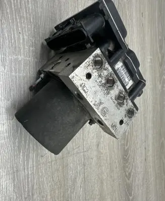 Toyota Avensis T270 ABS Pump 4454005120 80571 151999