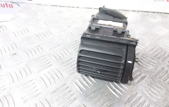 Ford Galaxy Dashboard side air vent grill/cover trim 7M5819703C YM21A018B09
