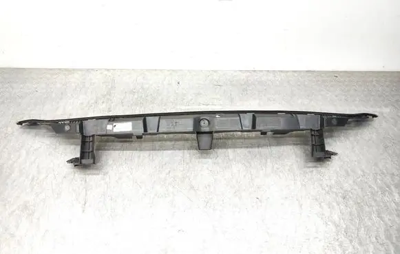 Top upper radiator support slam panel