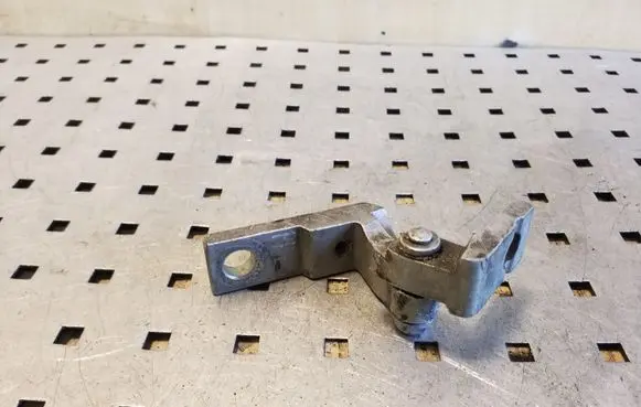 Seat Leon (1P) Front door upper hinge 5P0831401A