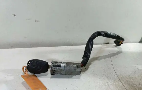 Dacia Sandero III Ignition lock