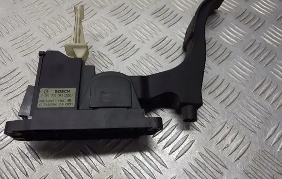 Audi A3 S3 8L Accelerator pedal position sensor 1J1721503K