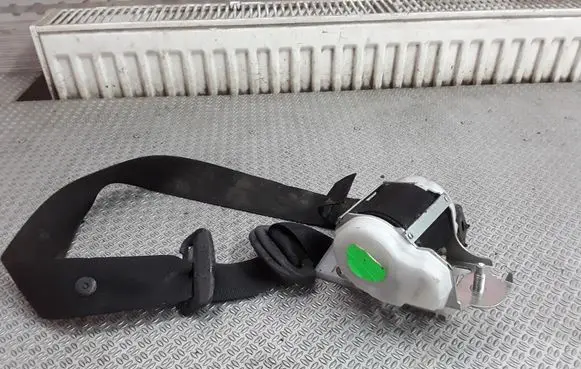 Opel Vectra C Front seatbelt