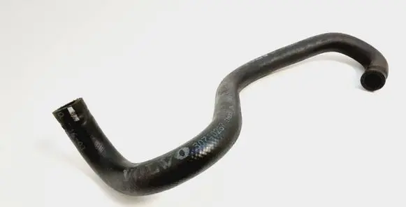 Volvo XC90 Engine coolant pipe/hose 30740267