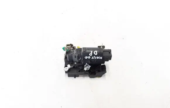 Renault Master II Front door lock 7701046146
