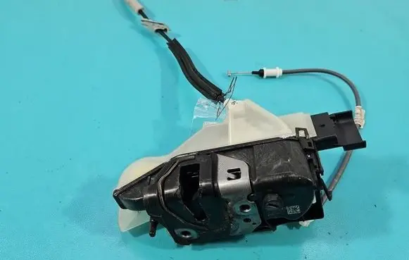 Peugeot 508 II Front door lock 131545 IMPRK1548259