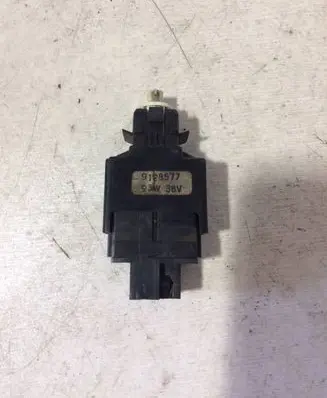 Volvo 850 Brake pedal sensor switch 9128577