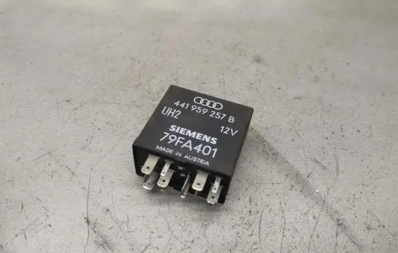 Audi A6 S6 C4 4A Other relay 441959257B