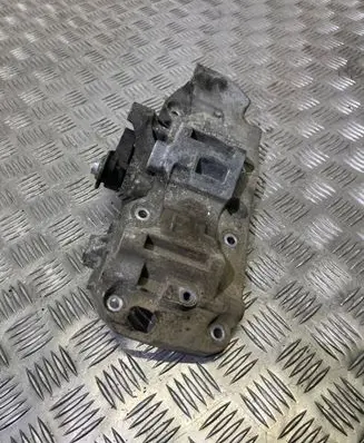 BMW 5 F10 F11 Generator/alternator bracket 8506863 4G9C3F9 FF786