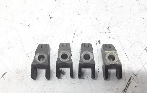 Skoda Octavia Mk1 (1U) Fuel Injector clamp holder
