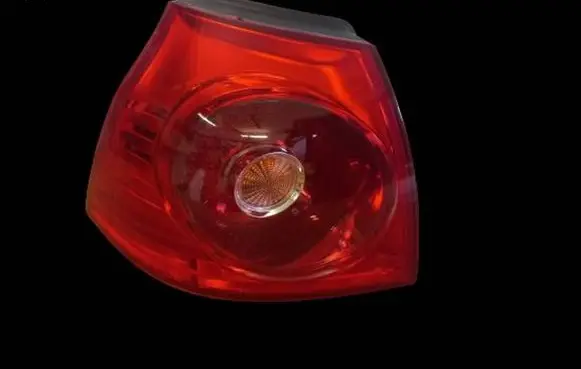 Volkswagen Golf V Rear/tail lights 1K6945095N