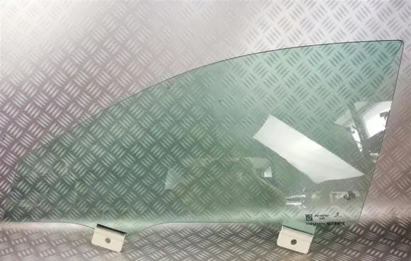 Audi A8 S8 D5 Front door window glass four-door 4N0845021