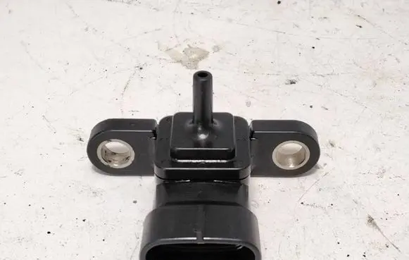 Lexus IS 220D-250-350 Air pressure sensor