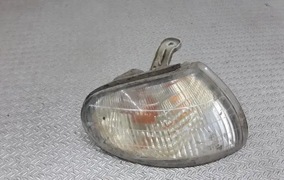 Hyundai Lantra I Front indicator light E13010051 E13013207