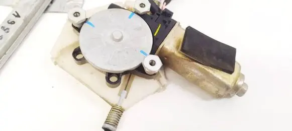 Volvo S40, V40 Front door window regulator motor 