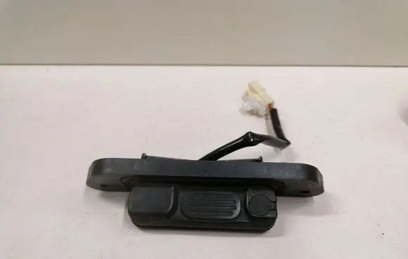 Peugeot iOn Tailgate/trunk/boot exterior handle
