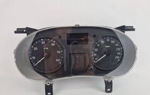 Renault Trafic II (X83) Speedometer (instrument cluster) 281123748 NS8765227S P8200283194