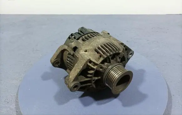 Renault Master II Generator/alternator 7700300407