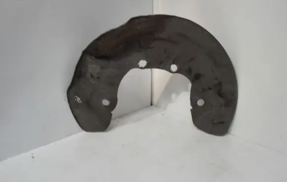 Audi A6 S6 C6 4F Front brake disc dust cover plate 4F0615312A