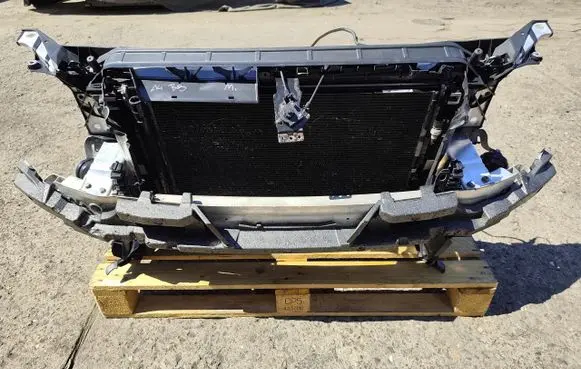 Audi A4 S4 B9 Radiator support slam panel
