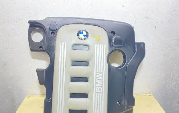 BMW 5 E60 E61 Engine cover (trim)