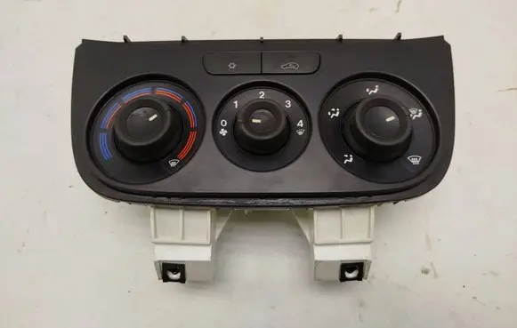 Opel Combo D Climate control unit 051474010000013