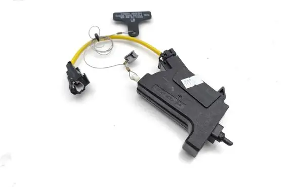 Hyundai Ioniq Fuel tank cap lock motor 