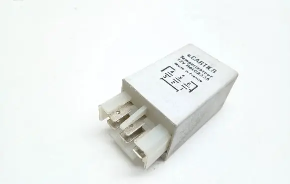 Renault Clio I Other relay REF02335