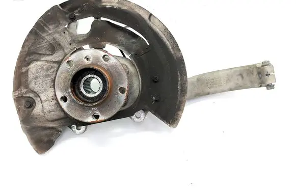 BMW X5 F15 Front wheel hub 6773783 31216773783