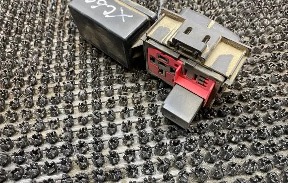 Volvo XC60 Other relay