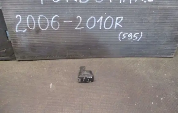 Ford S-MAX Traction control (ASR) switch 6M2T2C418BD