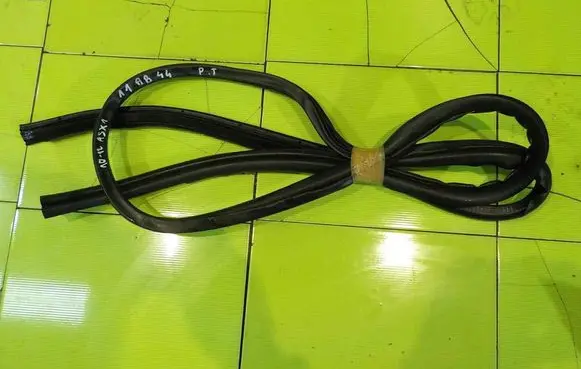 Mitsubishi ASX Front door rubber seal 11AB44 37649C2254644FCD9E