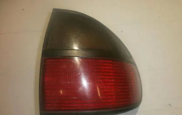 Renault Laguna I Rear/tail lights 7700820051