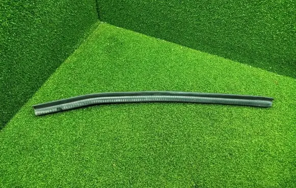 Ford Transit Custom Rubber seal front door window/glass BK21V16308