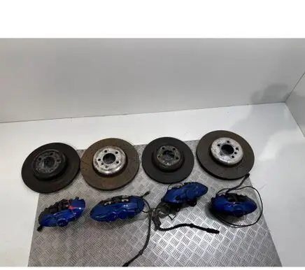 BMW 4 F32 F33 Brake discs and calipers set 