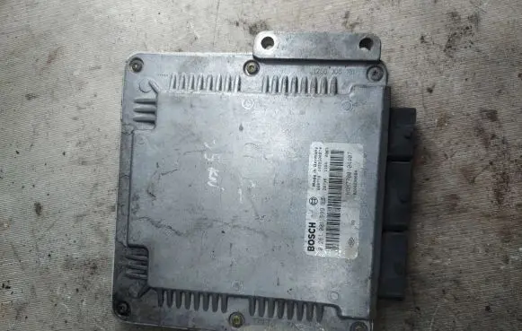 Renault Espace - Grand espace IV Engine control unit/module 8200239684 7700104407 0281001999
