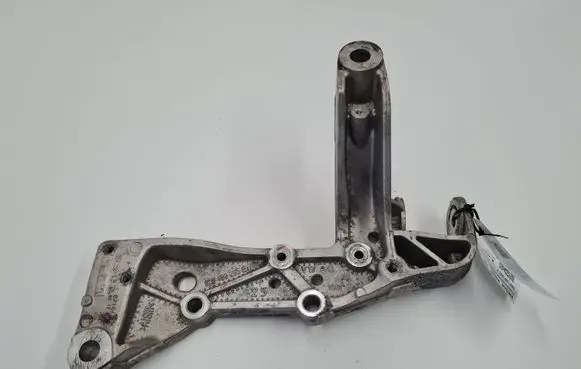 Volkswagen Golf V Front lower control arm/wishbone 1K0199295E
