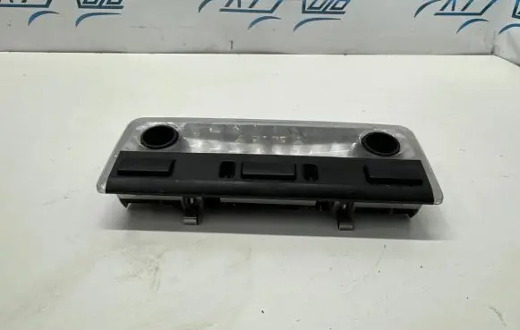 BMW X5 E53 Front seat light 8364929