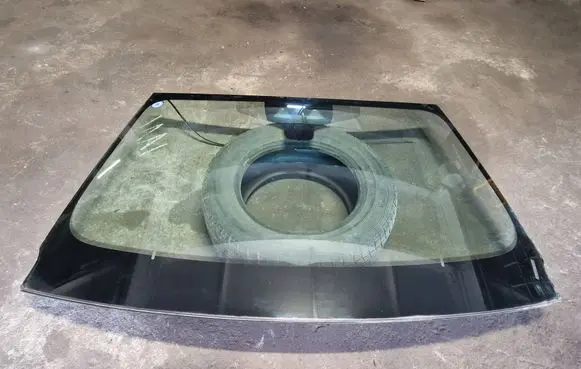 Jaguar XE Front windscreen/windshield window 43R001589 E000231 AS1M1247DOT682