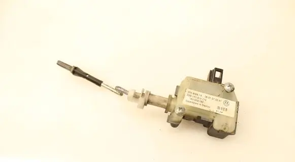 Volkswagen Jetta V Central locking motor 1K5959782