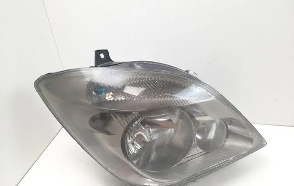 Mercedes-Benz Sprinter W906 Headlight/headlamp A9068200261 1EB24701202 24738200