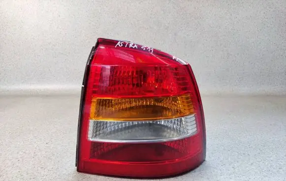 Rear/tail lights