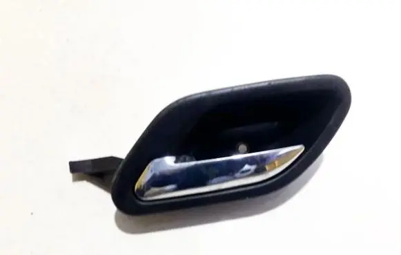 BMW 5 E39 Rear door interior handle 8226049